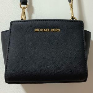 Micheal Kors Mini Crossbody Bag